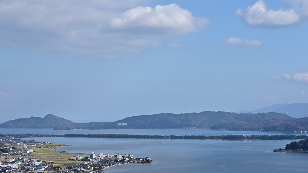 天橋立を横から見下ろす