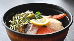 海鮮丼