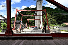餘部駅　新旧の柱