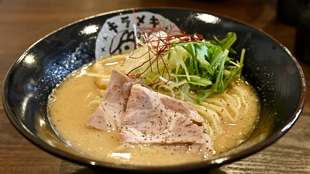 鶏白湯ラーメン　味噌