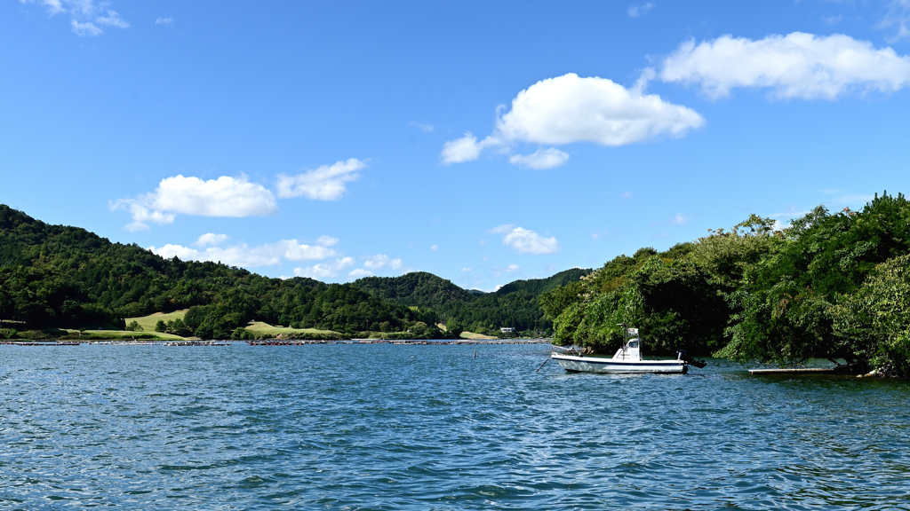 久美浜湾の小舟