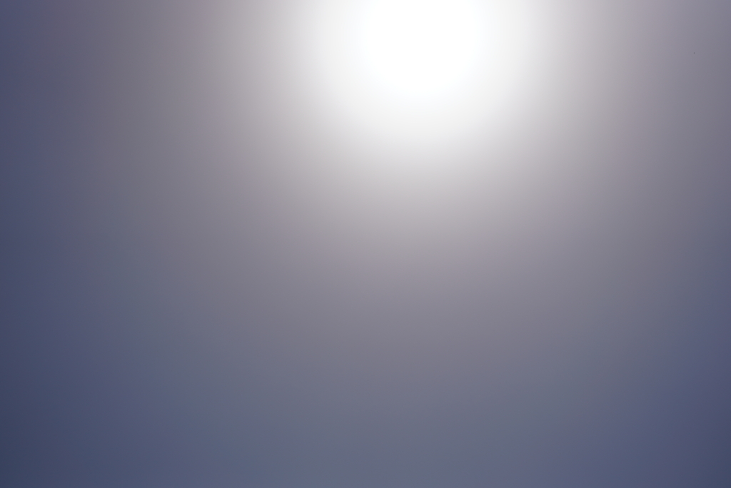 晴天の太陽撮って出し
