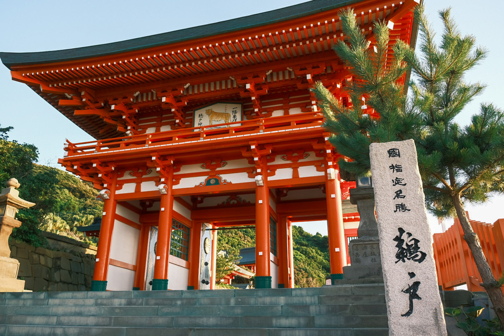 早朝の鵜戸神宮 宮崎