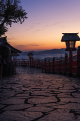 霞神社の夜明け