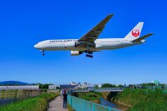 B777-200　JA8978　PW4000 