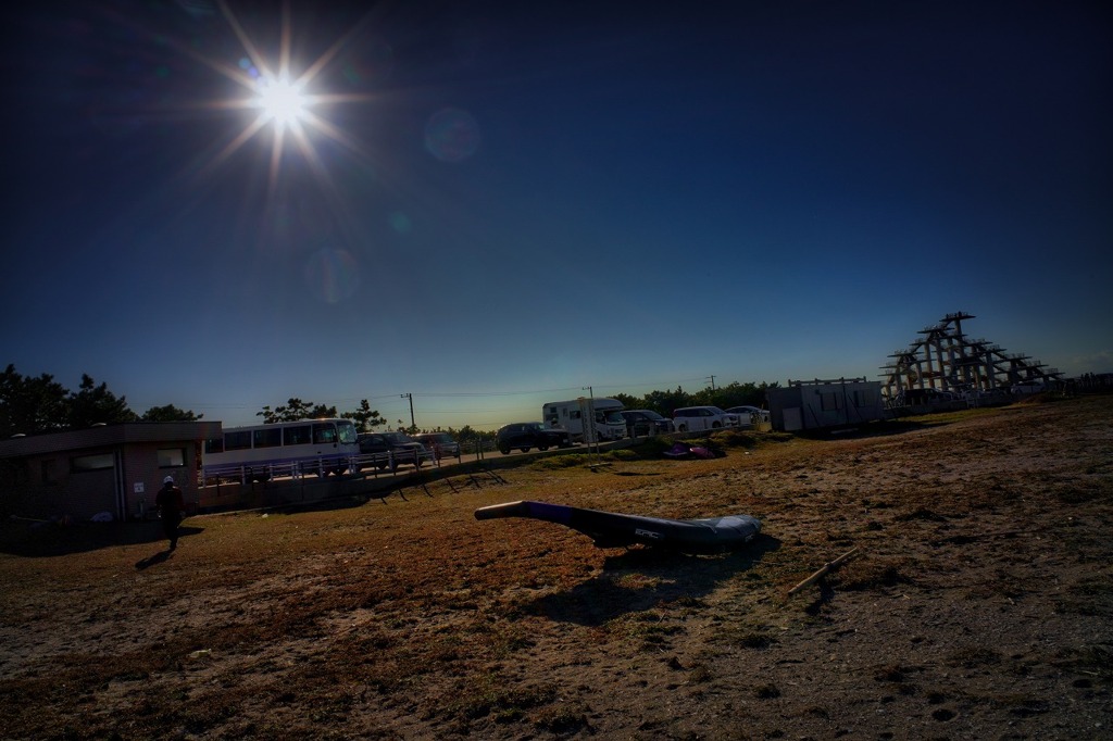 俺は行くけど君は残れ