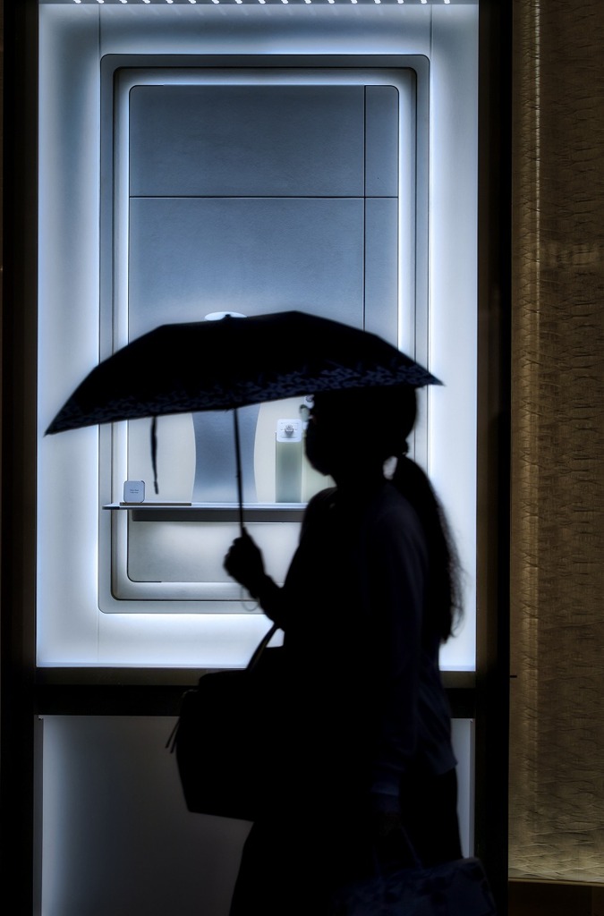 雨の銀座