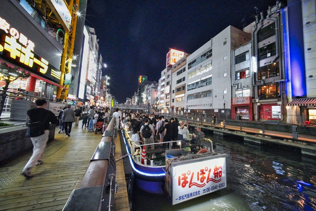 コロナはどこ行ったんや、大阪の熱狂