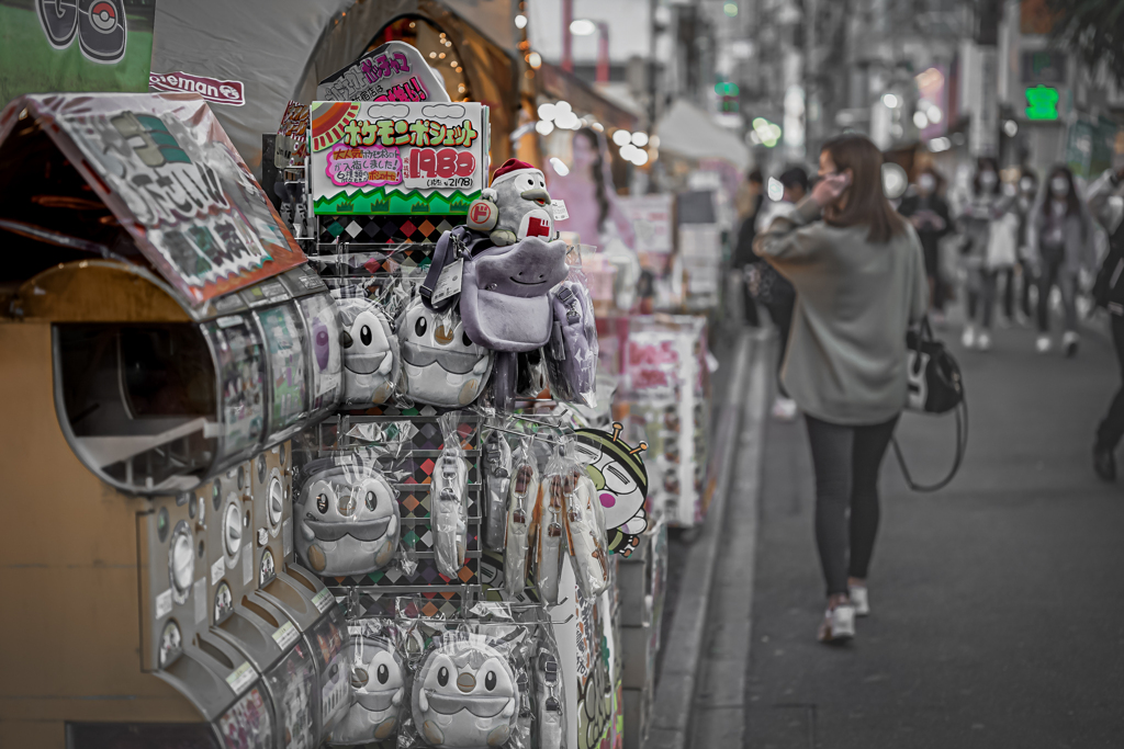 雑踏のなかの孤独