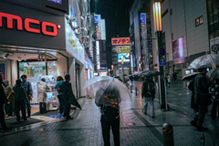 アキバは今日も雨だった