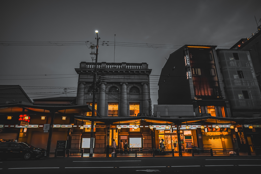 京都は夜も素敵やね