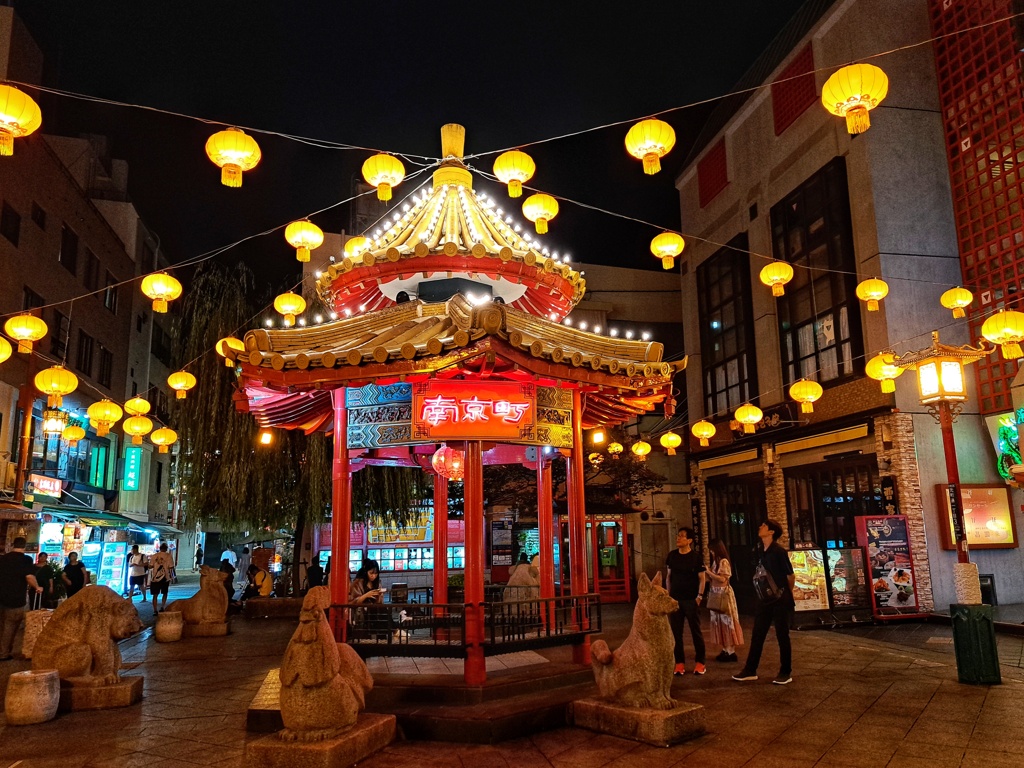神戸南京町の夜