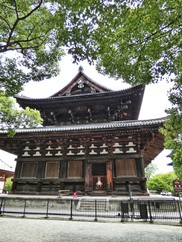 東寺　金堂
