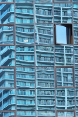 開いた窓