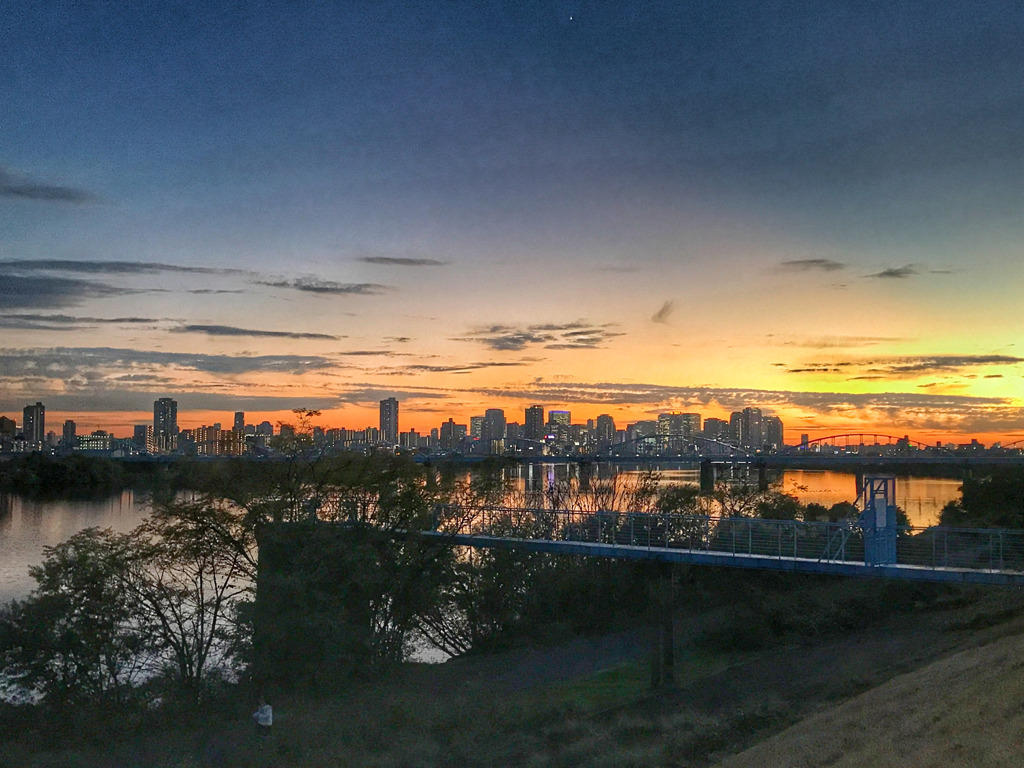 静かな夕暮れ