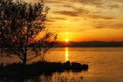 琵琶湖の夕陽