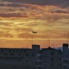 夕空の中を伊丹へ