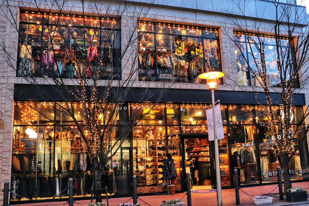ファッションの町　茶屋町