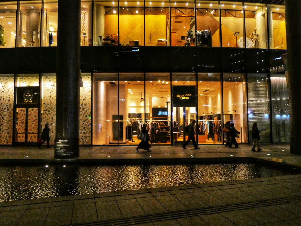 グランフロント