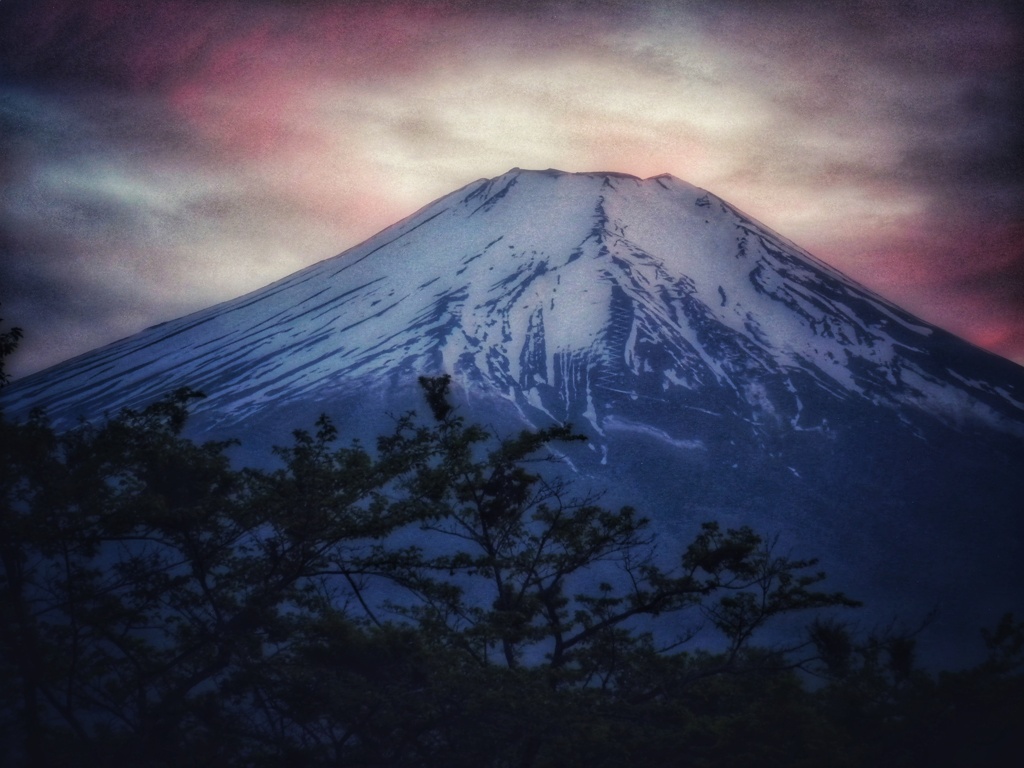 夕暮れの富士