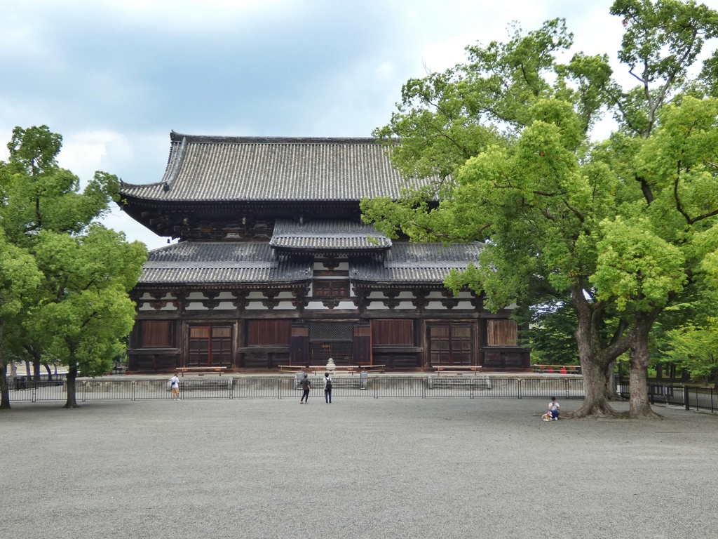 東寺　金堂