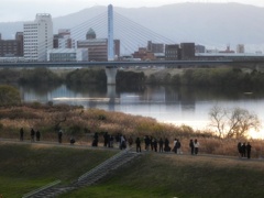 初日の出を待つ