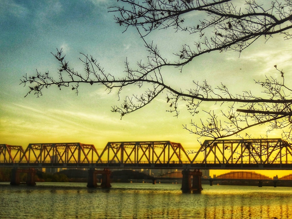 夕暮れの赤川鉄橋