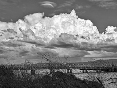 UFO が写ってる？
