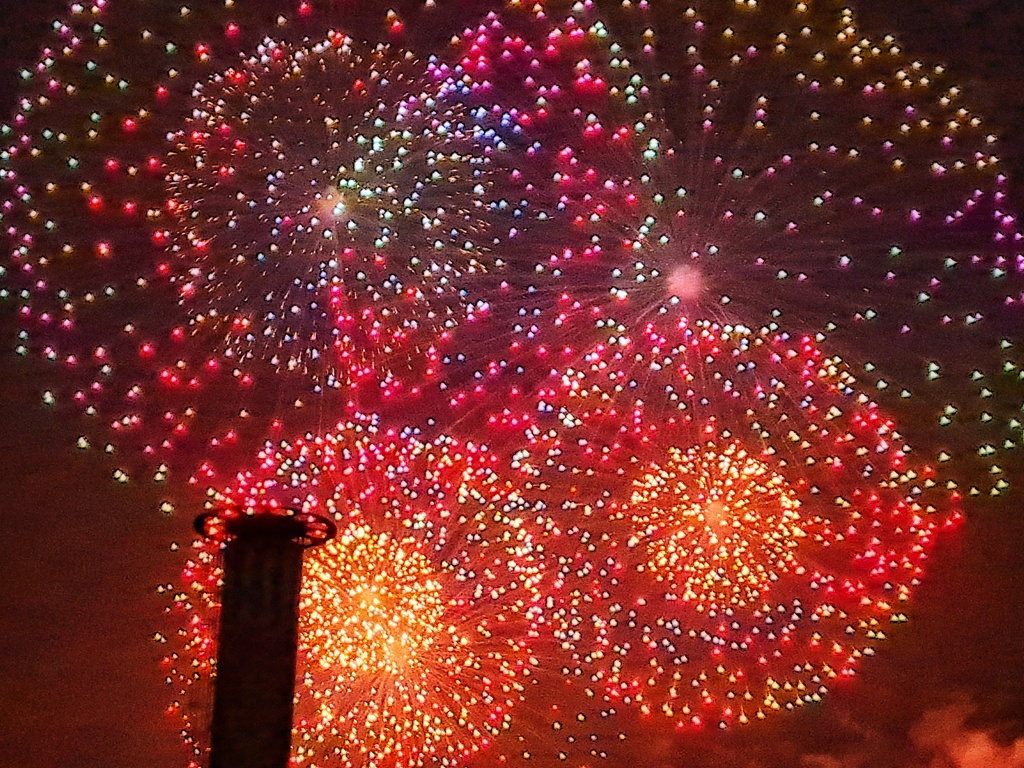 満開の夜空