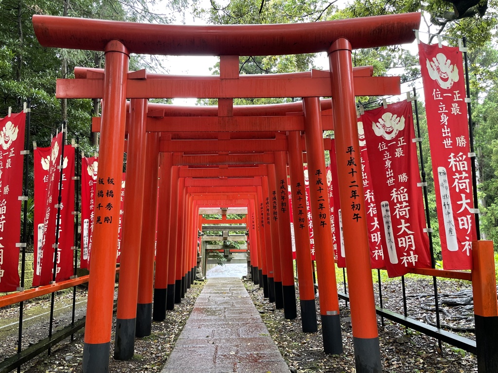鳥居