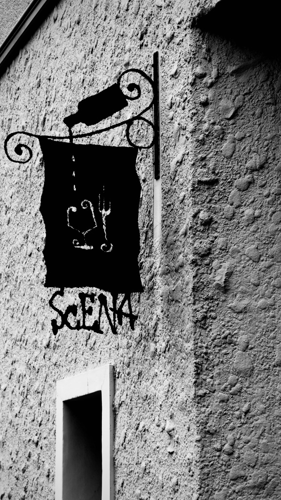 ScENA