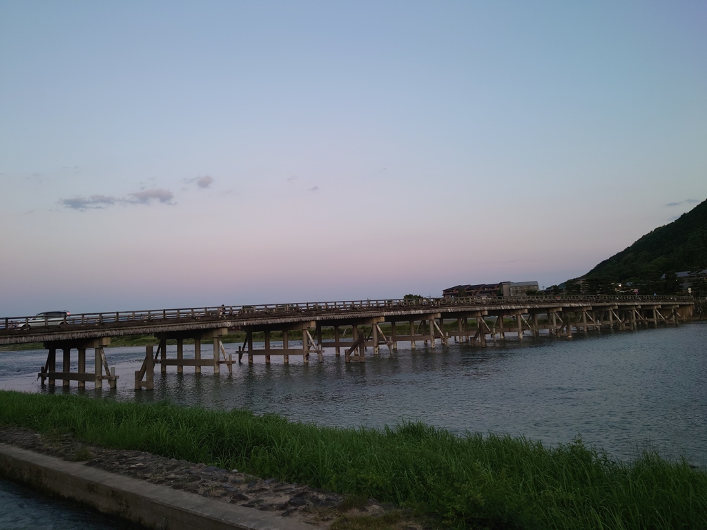 渡月橋の日暮れ