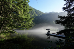 上高地の朝（明神池２）