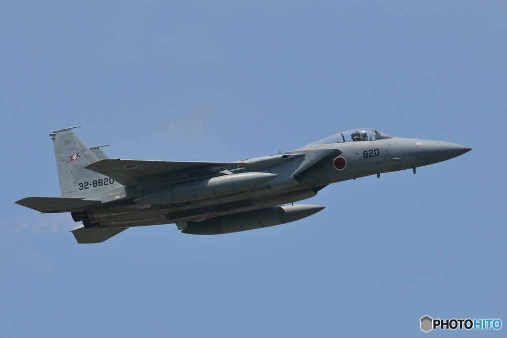 203sq F-15J / 32-8820