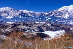 長野県・冬の北信の山岳風景