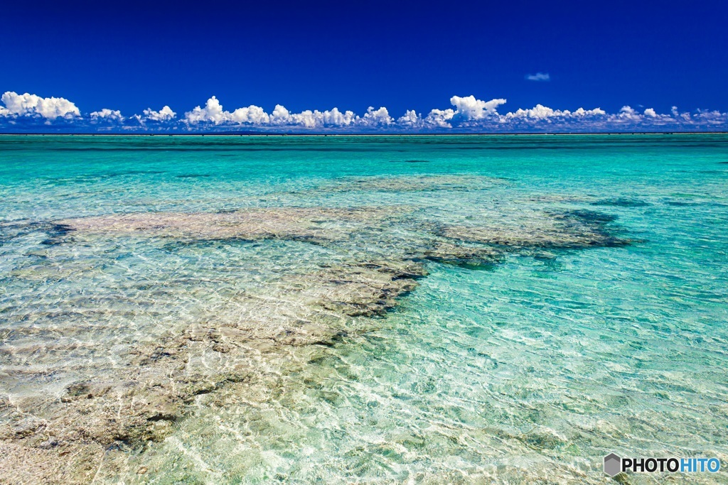 鹿児島県・与論島 ビーチの風景 7