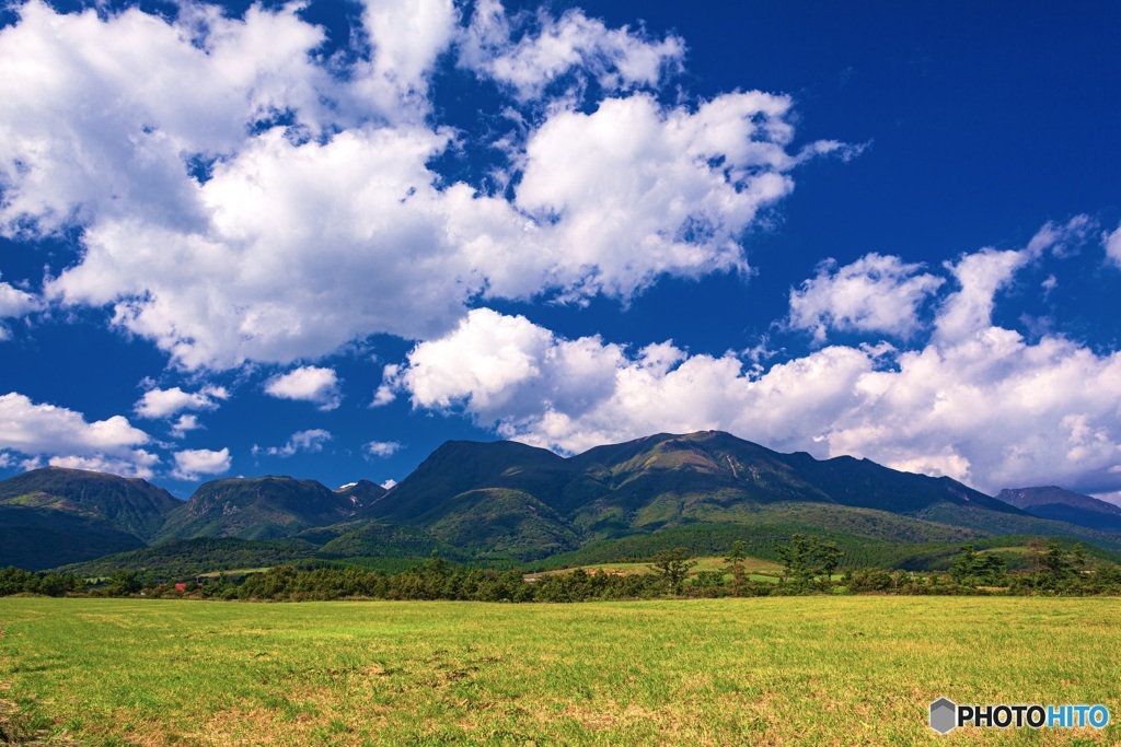 大分県・久住高原の風景