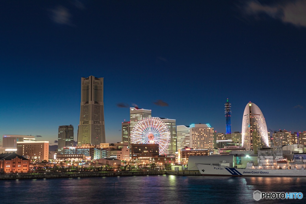 神奈川県・みなとみらいの夜景