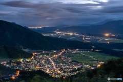 長野県・野沢温泉村の夜景