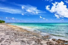 沖縄県・竹富島 星砂の浜
