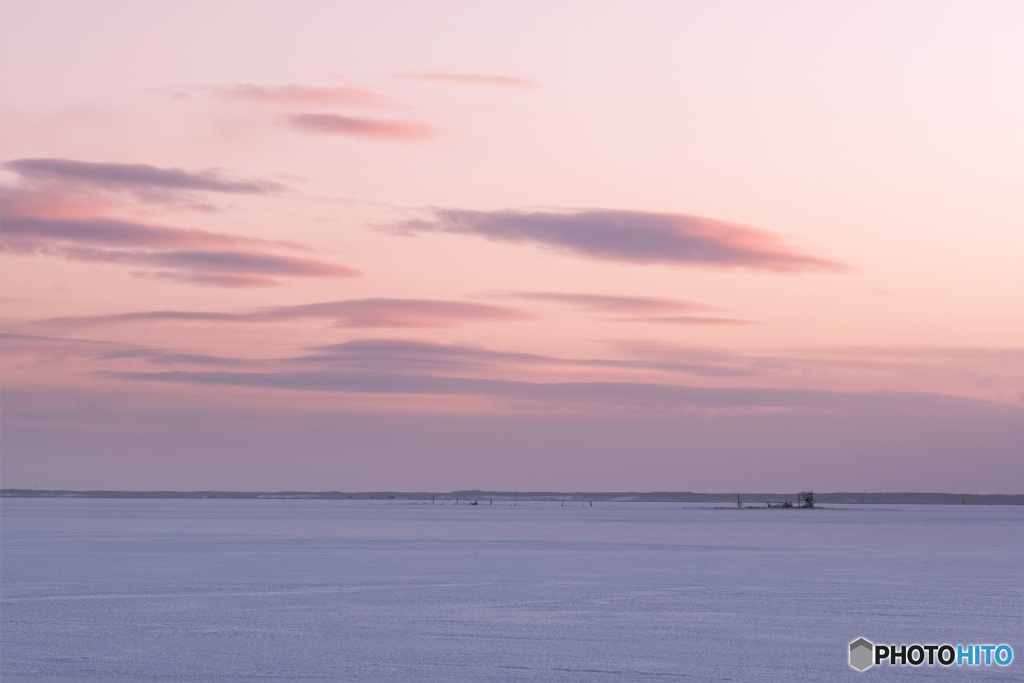 北海道・別海町 冬の野付半島の夕景