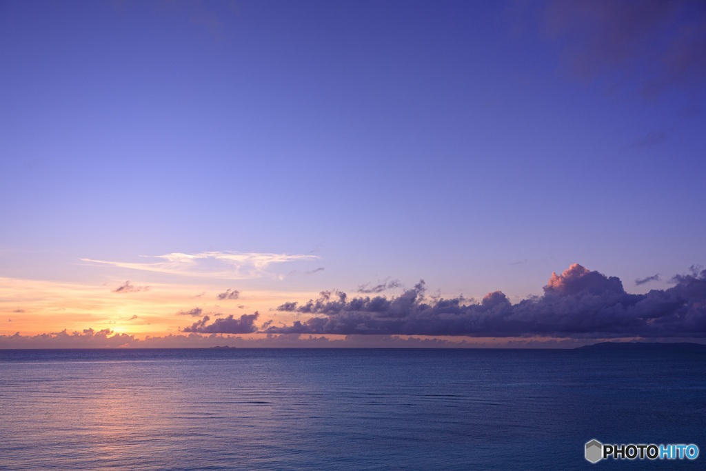 沖縄県・波照間島の夕景