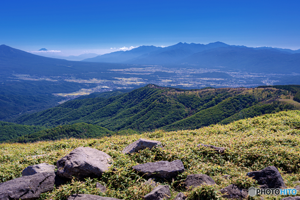 長野県・車山 初秋の山頂から眺める南アルプスの風景