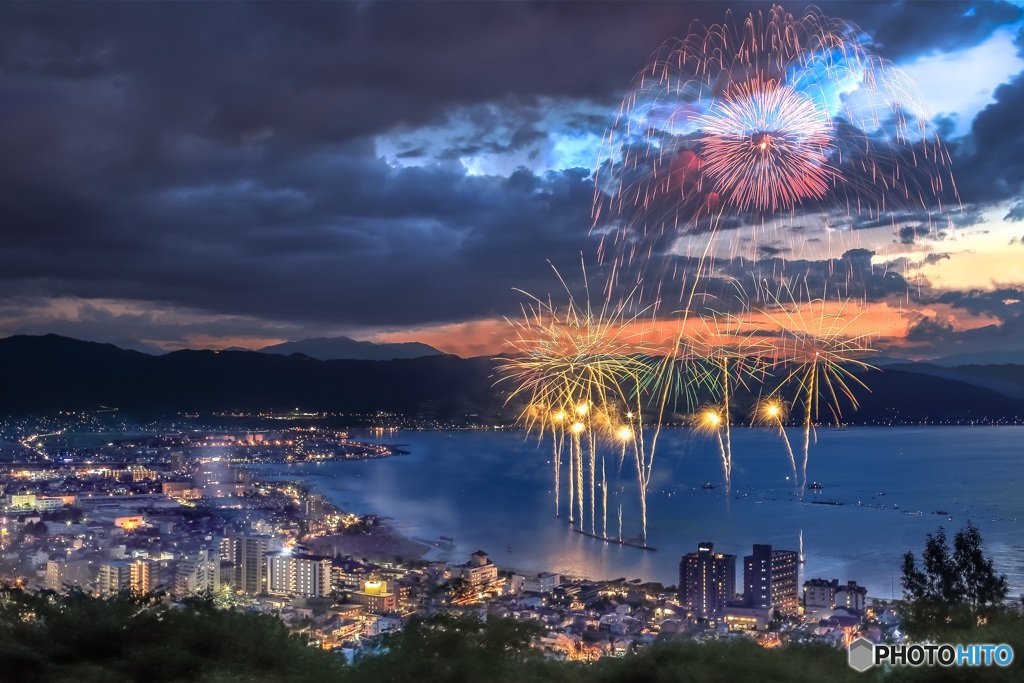 長野県・諏訪湖祭湖上花火大会 2015