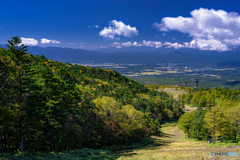 長野県・北横岳 初秋の登山道から眺める風景