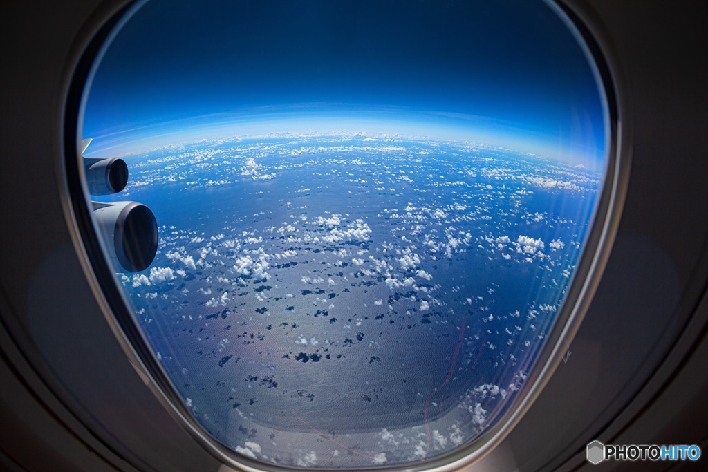 日本上空・スペースシャトルから見た地球（風）の写真