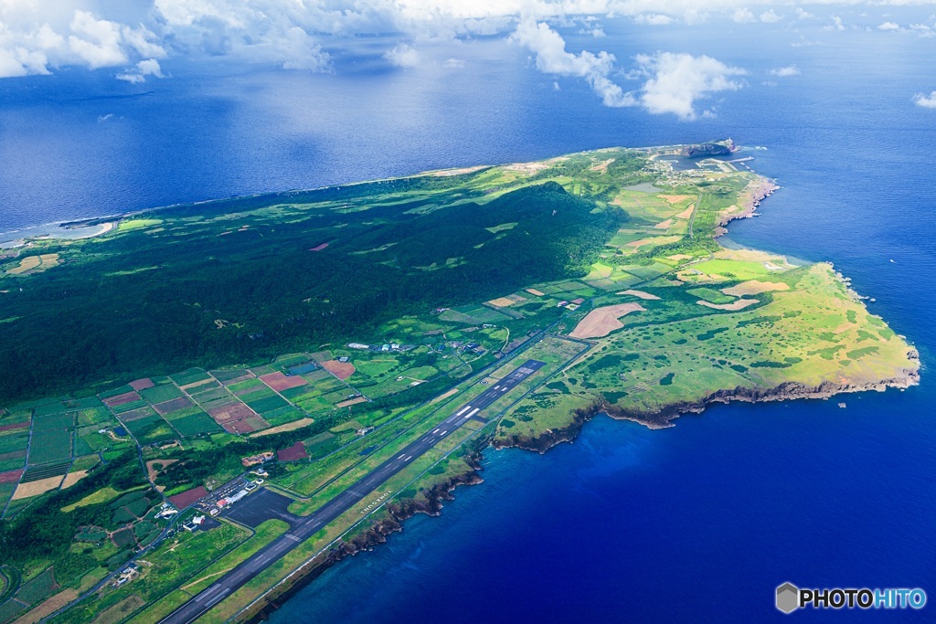 沖縄県・与那国島 空から眺めた与那国島