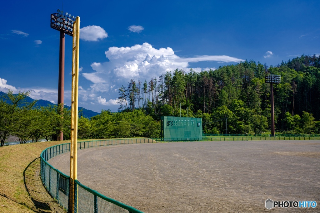 長野県・筑北村 やすらぎスポーツ広場の風景