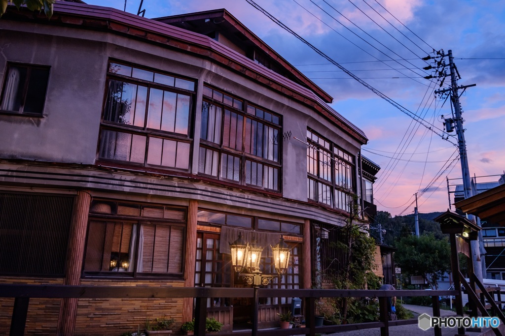 長野県・夏の野沢温泉の夕景 1