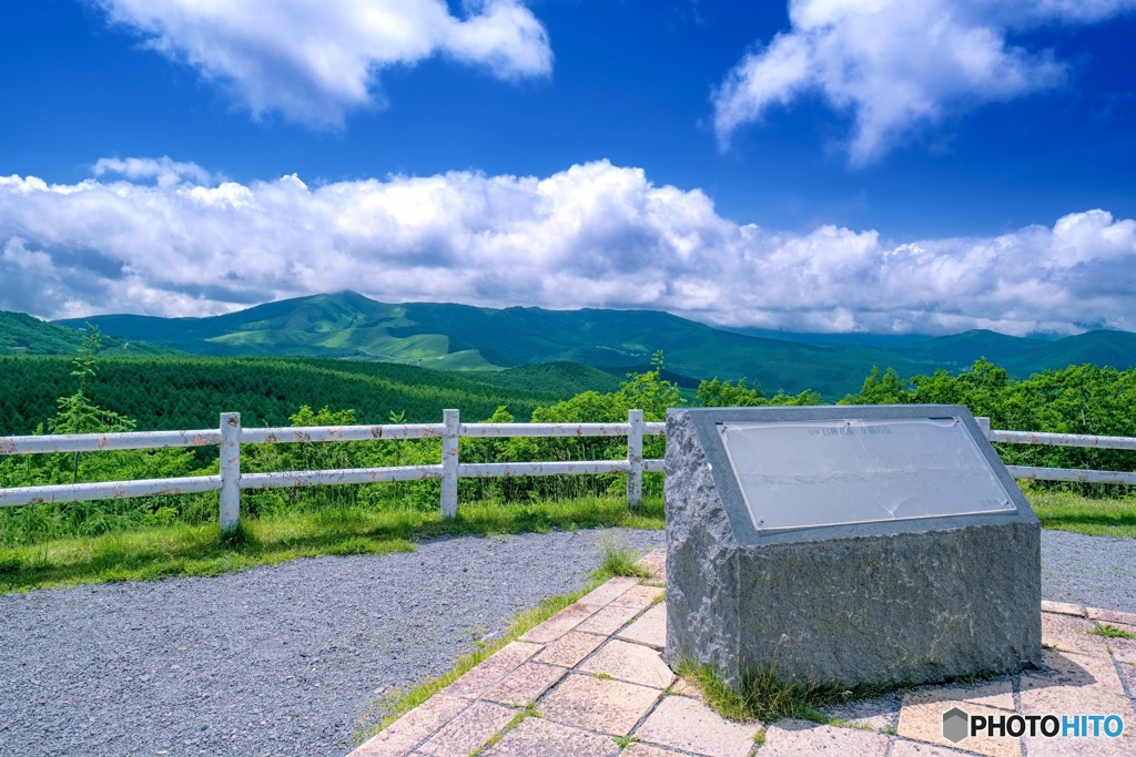 長野県・初夏の白樺高原 夕陽の丘 2